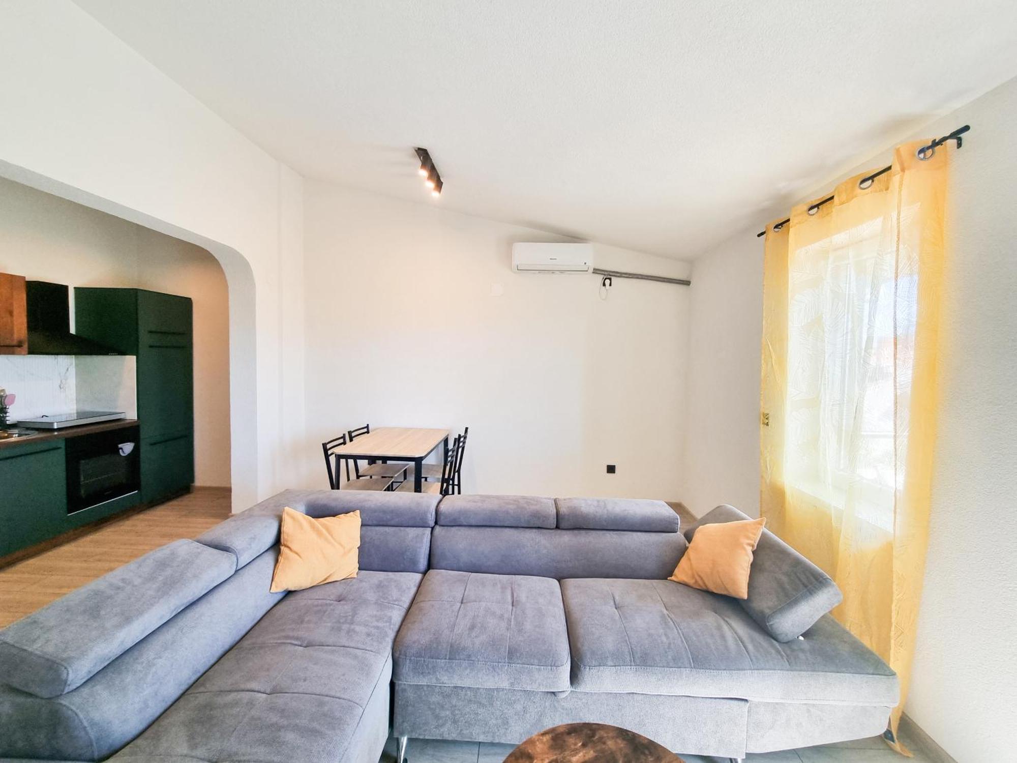 Apartmani 1 Pinezici Exterior photo