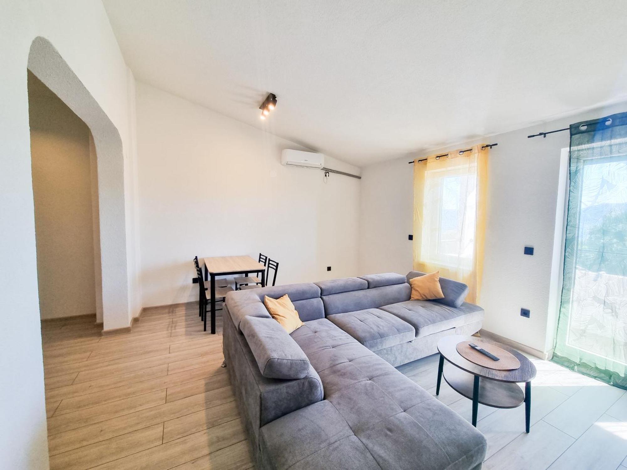 Apartmani 1 Pinezici Exterior photo